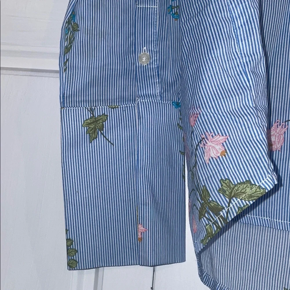 ☀️☀️Max Jeans Floral Button Down Shirt - Blue 🛑Sold🛑 - Picture 7 of 7